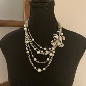 White House Black Market Chic Silver Toned Pearl Necklace